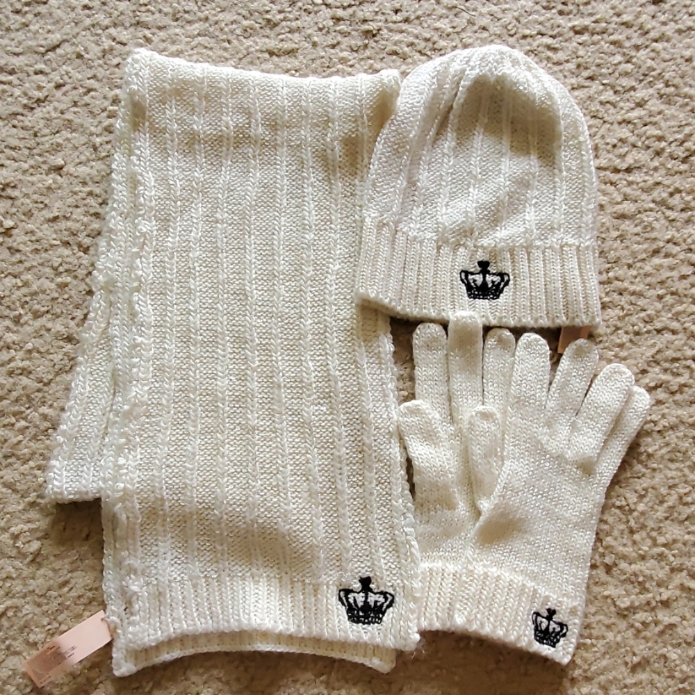 Juicy Couture Winter set